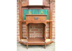 Harris Lebus. An Arts and Crafts oak hallstand - Thumbnail 7