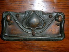 Harris Lebus. An Arts and Crafts oak hallstand - Thumbnail 11