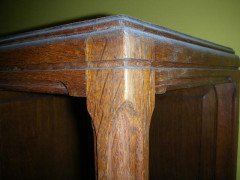 Mathieu Gallerey. An Arts and Crafts oak sideboard - Thumbnail 6