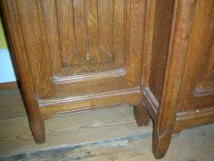 Mathieu Gallerey. An Arts and Crafts oak sideboard - Thumbnail 13