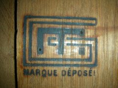 Mathieu Gallerey. An Arts and Crafts oak sideboard - Thumbnail 14