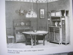 Mathieu Gallerey. An Arts and Crafts oak sideboard - Thumbnail 15