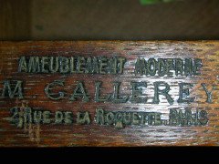 Mathieu Gallerey. An Arts and Crafts oak sideboard - Thumbnail 17