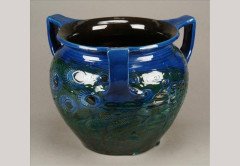 Brannam of Barnstaple. A large three handled jardiniere - Thumbnail 1