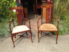 A pair of Arts and Crafts armchairs with stylised floral details - Thumbnail 4