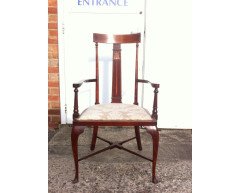 A pair of Arts and Crafts armchairs with stylised floral details - Thumbnail 6