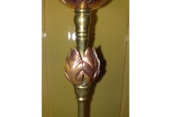 WAS Benson. A brass and copper table lamp in the form of a large flower - Thumbnail 4