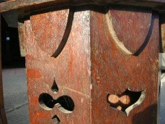Liberty & Co., a Good Quality Arts and Crafts Octagonal Oak side table - Thumbnail 2