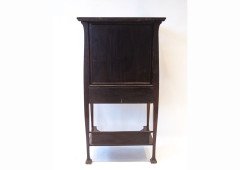 A super quality fall front bureau with stylised floral inlays - Thumbnail 4