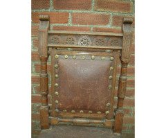 A set of four Gothic Revival dining chairs - Thumbnail 4