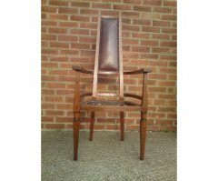 J S Henry (attributed). A good Glasgow style oak armchair - Thumbnail 1