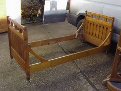 Charles Bevan for Gillows. A superb quality and very rare pair of 3' Gothic Revival beds - Thumbnail 1