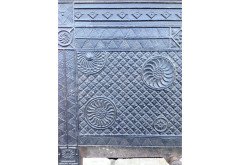 Thomas Jeckyll for Barnard Bishop and Barnard. A rare complete cast iron fire insert with original blue floral tiles - Thumbnail 6