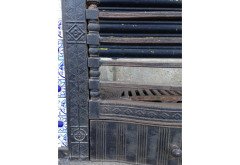 Thomas Jeckyll for Barnard Bishop and Barnard. A rare complete cast iron fire insert with original blue floral tiles - Thumbnail 10