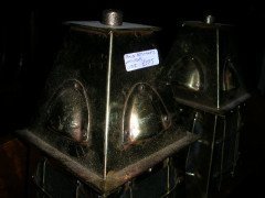 A pair and one other Arts and Crafts brass lantern - Thumbnail 3