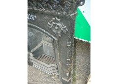 A late Victorian or early Edwardian grey fireplace - Thumbnail 2