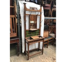 An Arts & Crafts Oak Hallstand - Thumbnail 2