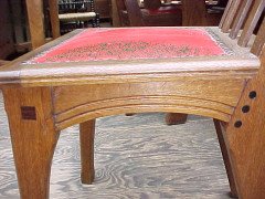 A French Arts and Crafts oak extending dining table  - Thumbnail 8