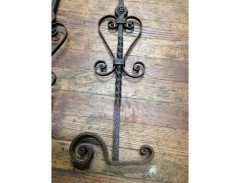 A good set of four Arts and Crafts hand made fire utensils with dogs heads - Thumbnail 10