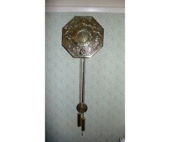 Margaret Gilmour (attributed). A good Glasgow School brass wall clock - Thumbnail 1