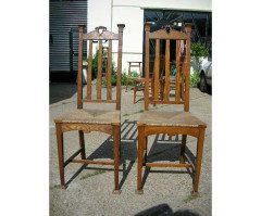 Shapland and Petter. An unusual pair of side chairs with original rush seats and Heart shaped carvings to the tops - Thumbnail 1