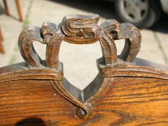 Shapland and Petter. An unusual pair of side chairs with original rush seats and Heart shaped carvings to the tops - Thumbnail 7