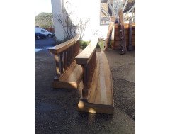 A pair of curved oak alter kneelers - Thumbnail 2