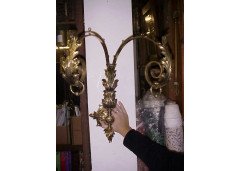 An Arts and Crafts Three-branch Brass Ceiling Light - Thumbnail 1