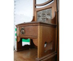 Shapland and Petter. An oak bedroom pair with matching double bed - Thumbnail 15