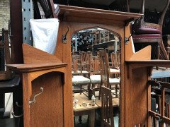A Large Good Quality Glasgow-Style Oak Hallstand - Thumbnail 3