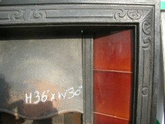 A late Victorian or early Edwardian tiled fireplace with floral decoration - Thumbnail 2