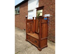 An impressive Arts and Crafts oak dressing table with pewter and ebony stylised floral inlays. - Thumbnail 3