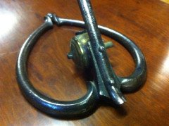 WAS Benson. A rare steel table lamp with heart shaped base and original brass switch - Thumbnail 4
