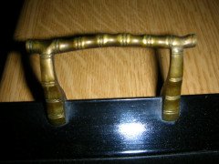 Royal Worcester. an Anglo- Japanese Tray with Silk Embroidery with Cast Brass Bamboo Handles. - Thumbnail 5