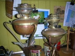 WAS Benson. Two Arts and Crafts oil lamps - Thumbnail 3