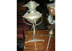 WAS Benson. Two Arts and Crafts oil lamps - Thumbnail 4