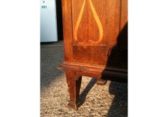 Bath Cabinet Makers. An Arts and Crafts oak hall cupboard in the Glasgow Style - Thumbnail 15
