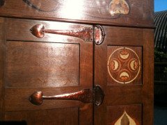 Bath Cabinet Makers. An Arts and Crafts oak hall cupboard in the Glasgow Style - Thumbnail 18