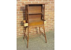 Liberty and Co. A rare Arts and Crafts oak bureau with Moorish details - Thumbnail 3