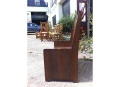 Liberty and Co. An Arts and Crafts oak settle - Thumbnail 5