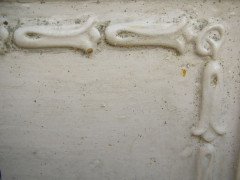 A late Victorian or early Edwardian white fireplace - Thumbnail 3