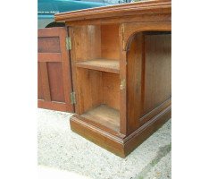 A Good Quality Gothic Revival Oak Knee Hole Partners Desk - Thumbnail 7