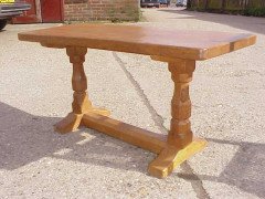 Robert Mouseman Thompson. A oak coffee table. - Thumbnail 1