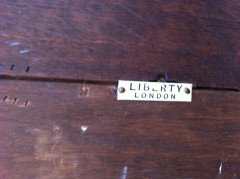 Liberty and Co. A Liberty and Co oak plate and cup rack in the style of C F A Voysey - Thumbnail 11