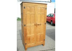 A wonderful quality oak wardrobe with Adze detailing throughou - Thumbnail 1