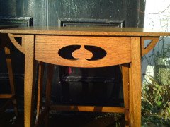 Liberty and Co. A pair of Arts and Crafts oak sidetable - Thumbnail 7