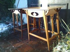 Liberty and Co. A pair of Arts and Crafts oak sidetable - Thumbnail 9