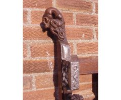 A Celtic Arts and Crafts carved oak settle with carved dragons to the tops - Thumbnail 21