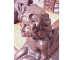 A Celtic Arts and Crafts carved oak settle with carved dragons to the tops - Thumbnail 25