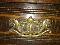 Shapland and Petter. A single draw below with a superb quality stylised floral brass handle - Thumbnail 8